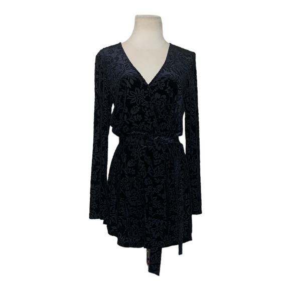 SAYLOR Anthropologie Black Velvet Burnout Romper size Small - Picture 11 of 11